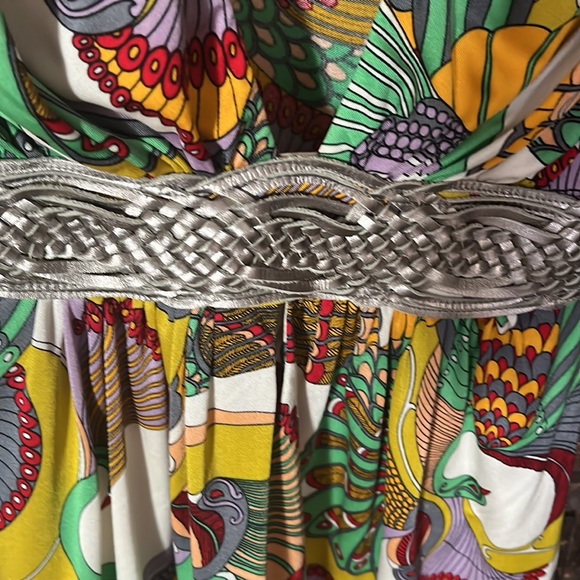 Multi colored sky, peacock top size small with leather belt great condition - Picture 3 of 4